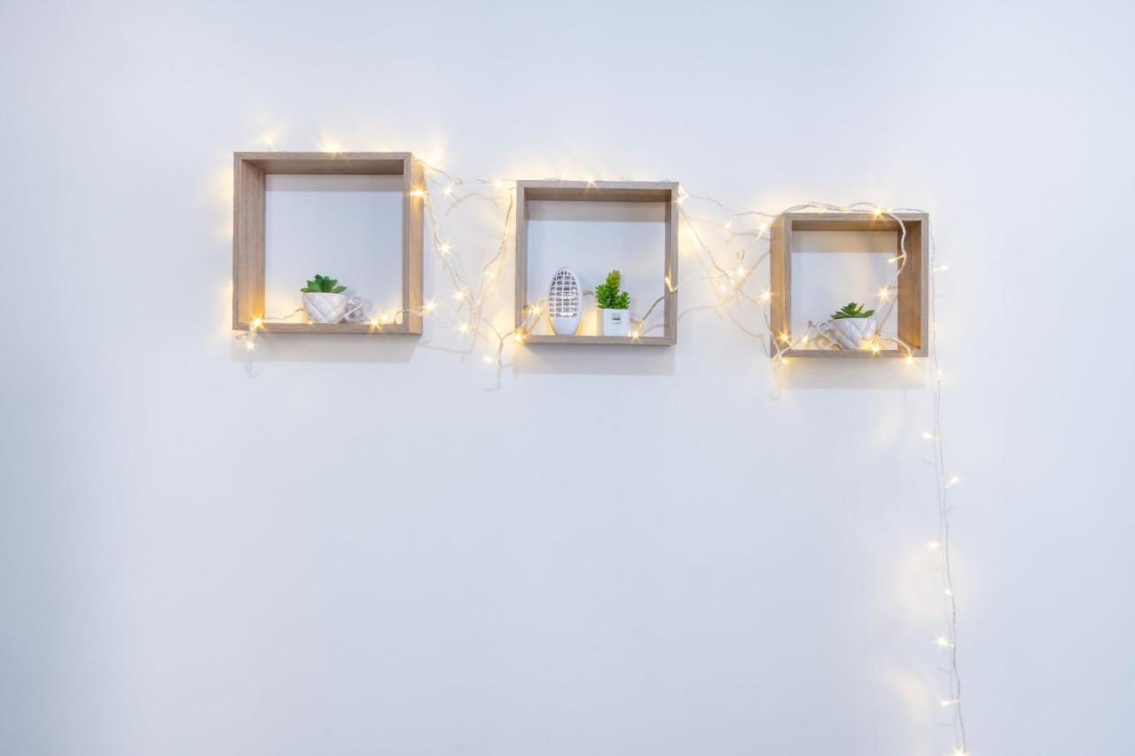 Bright Apartment In ピレウス エクステリア 写真
