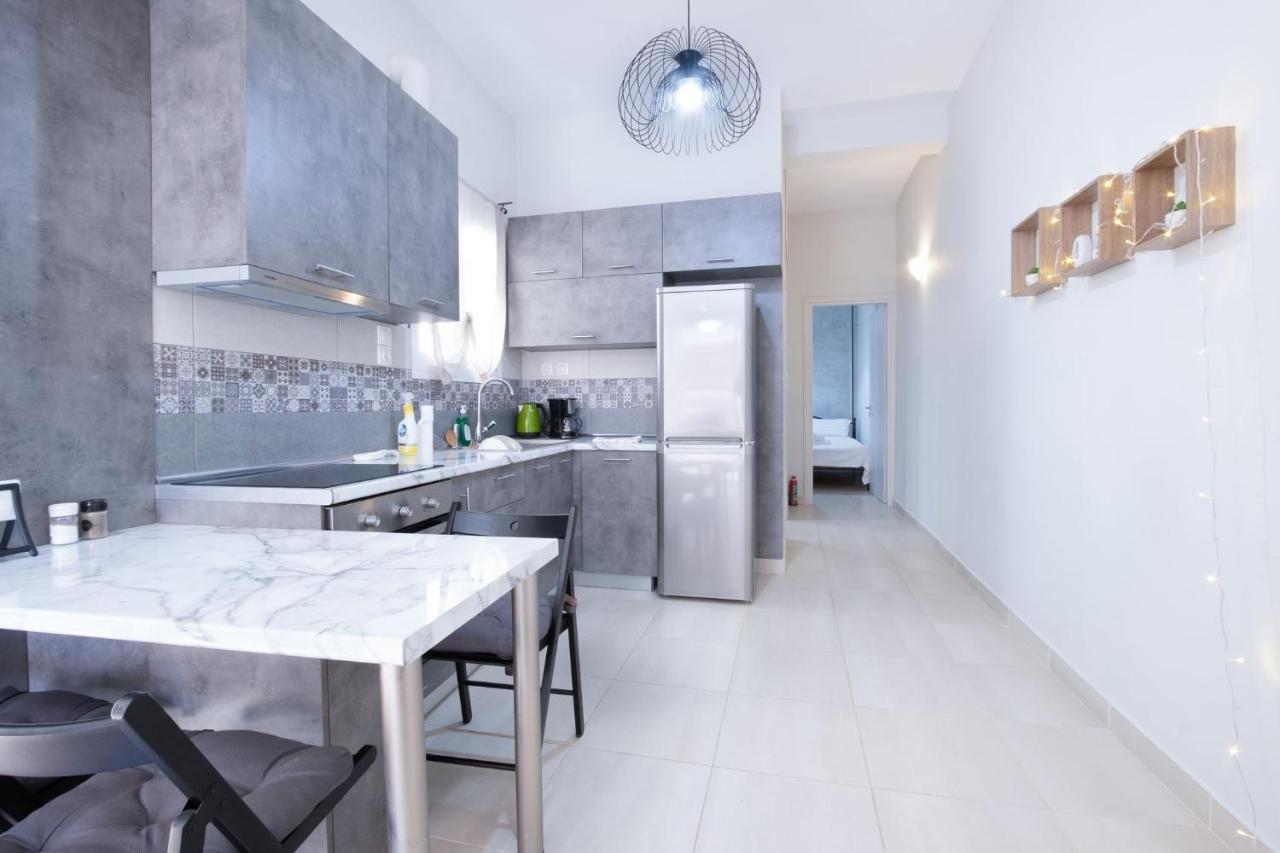 Bright Apartment In ピレウス エクステリア 写真